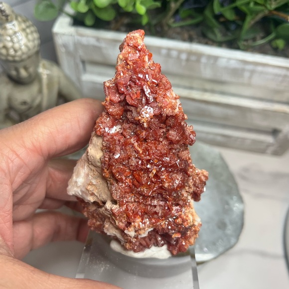 Stunning Vanadanite Specimen- Morocco 🇲🇦 - Picture 6 of 9